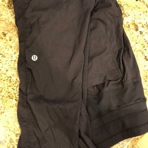 Lululemon tapered joggers, black, size small